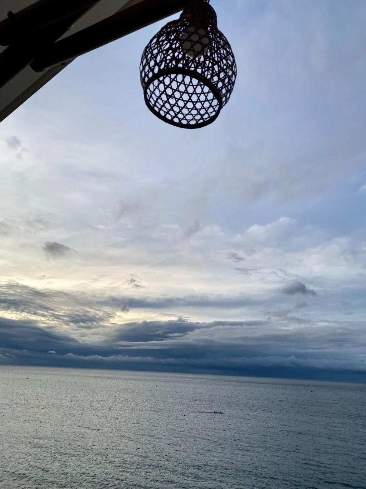 Hotel Bali Cliff Glamping Seraya Exteriér fotografie