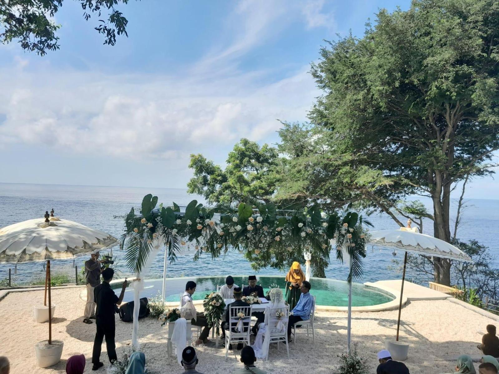 Hotel Bali Cliff Glamping Seraya Exteriér fotografie