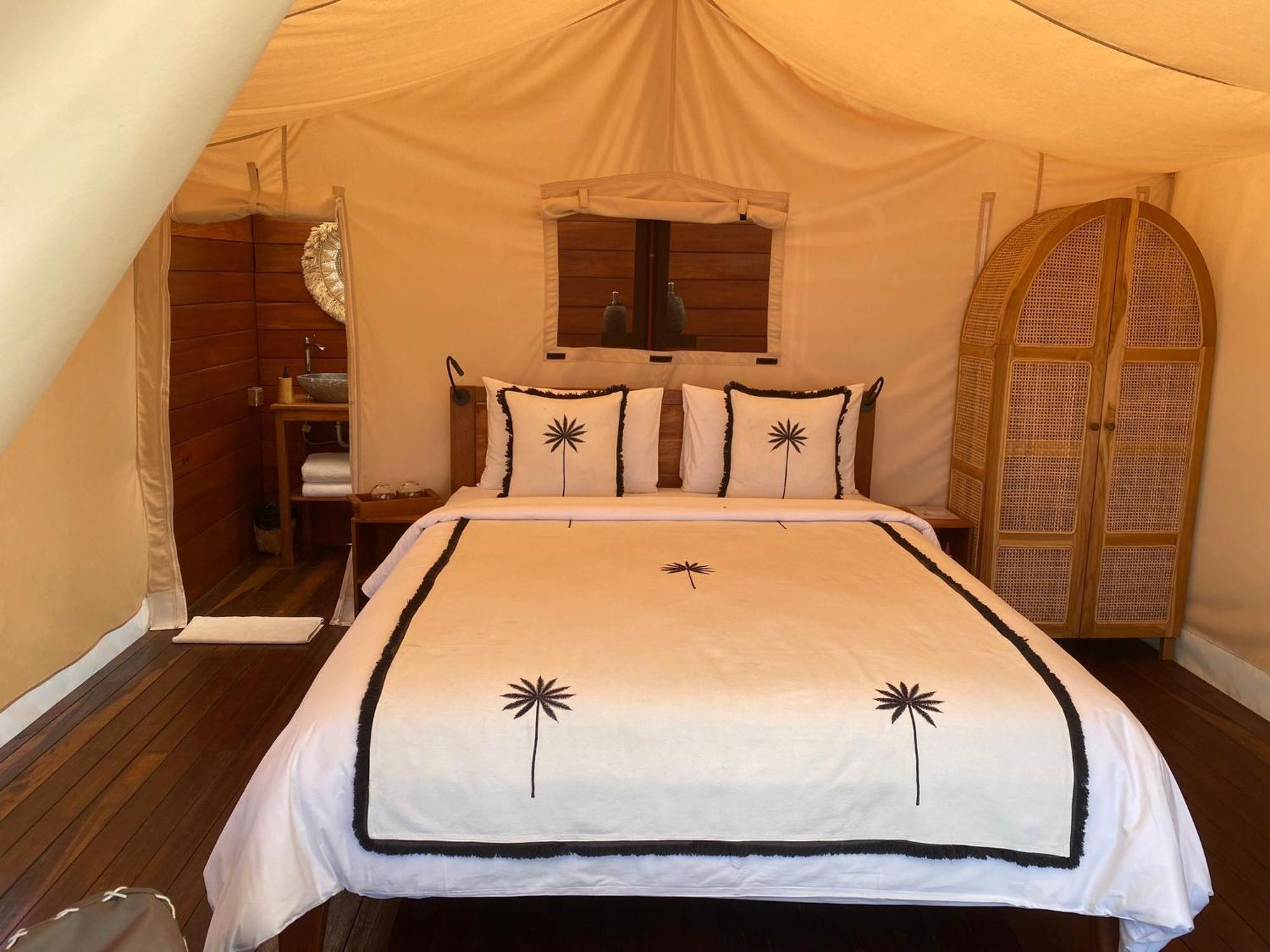 Hotel Bali Cliff Glamping Seraya Exteriér fotografie